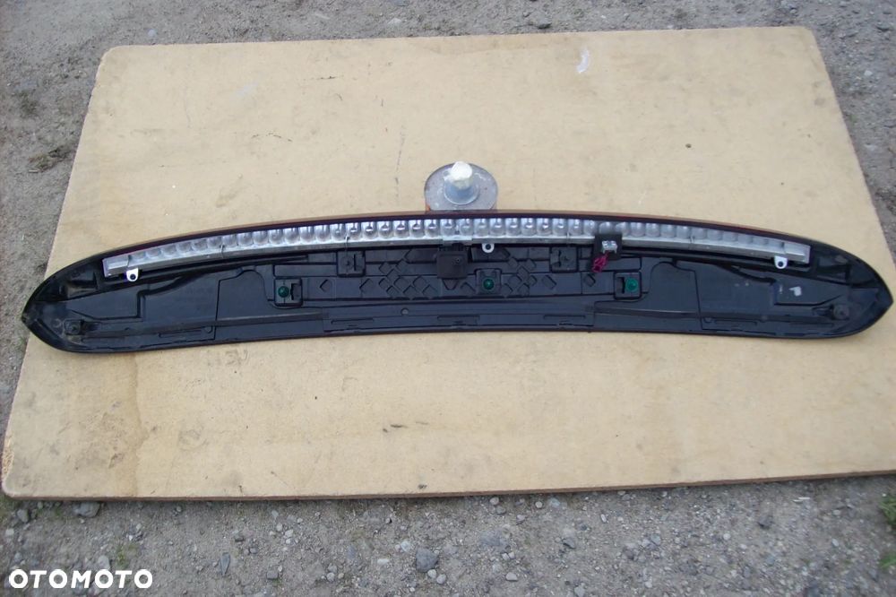 LOTKA +ŚWIATŁO STOP MERCEDES W 212 KOMBI - 3