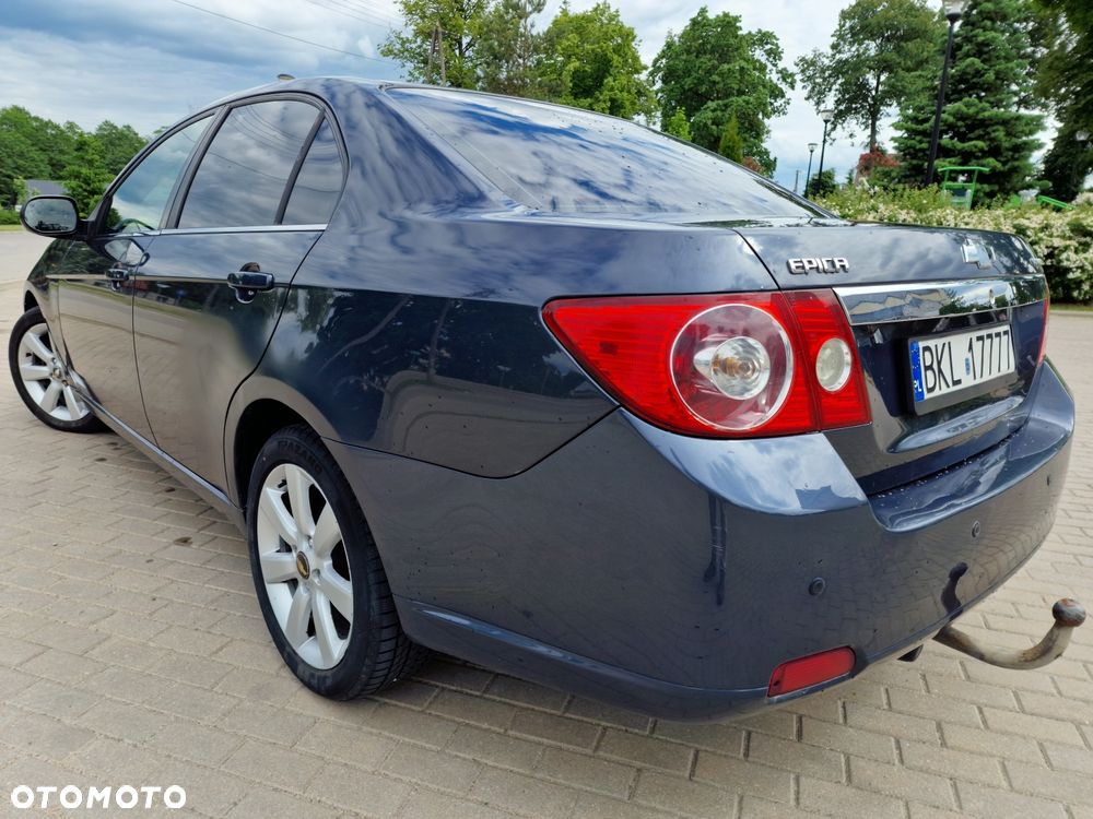 Chevrolet Epica - 4