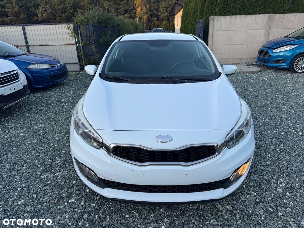 Kia ProCeed 1.4 L - 2