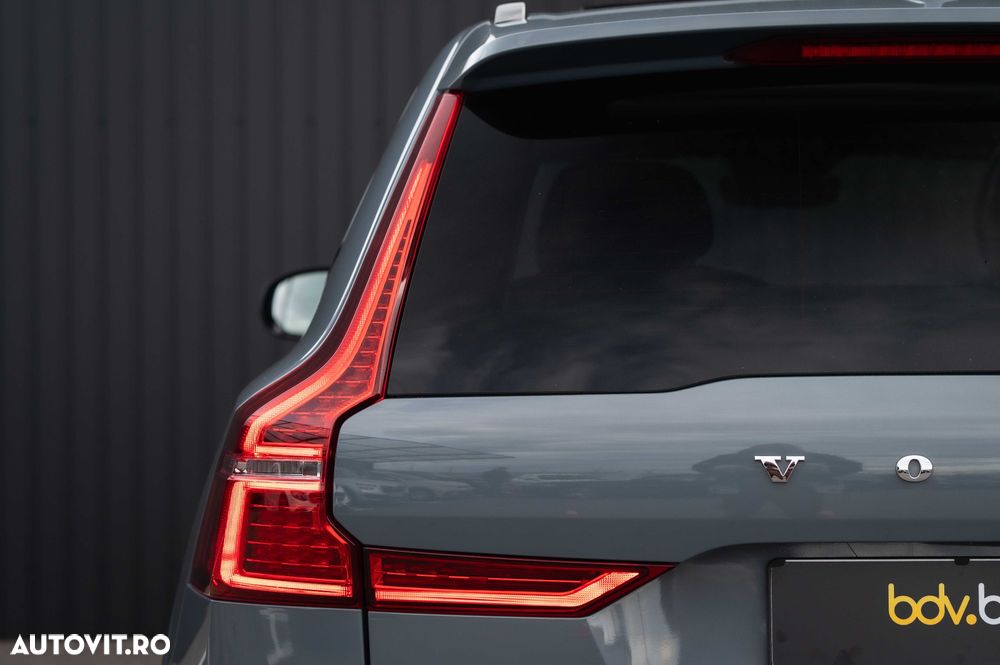 Volvo XC 60 T8 Twin Engine AWD R-Design - 13