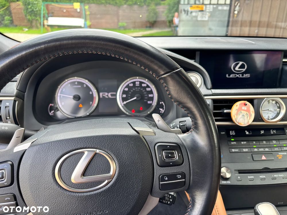 Lexus RC - 15
