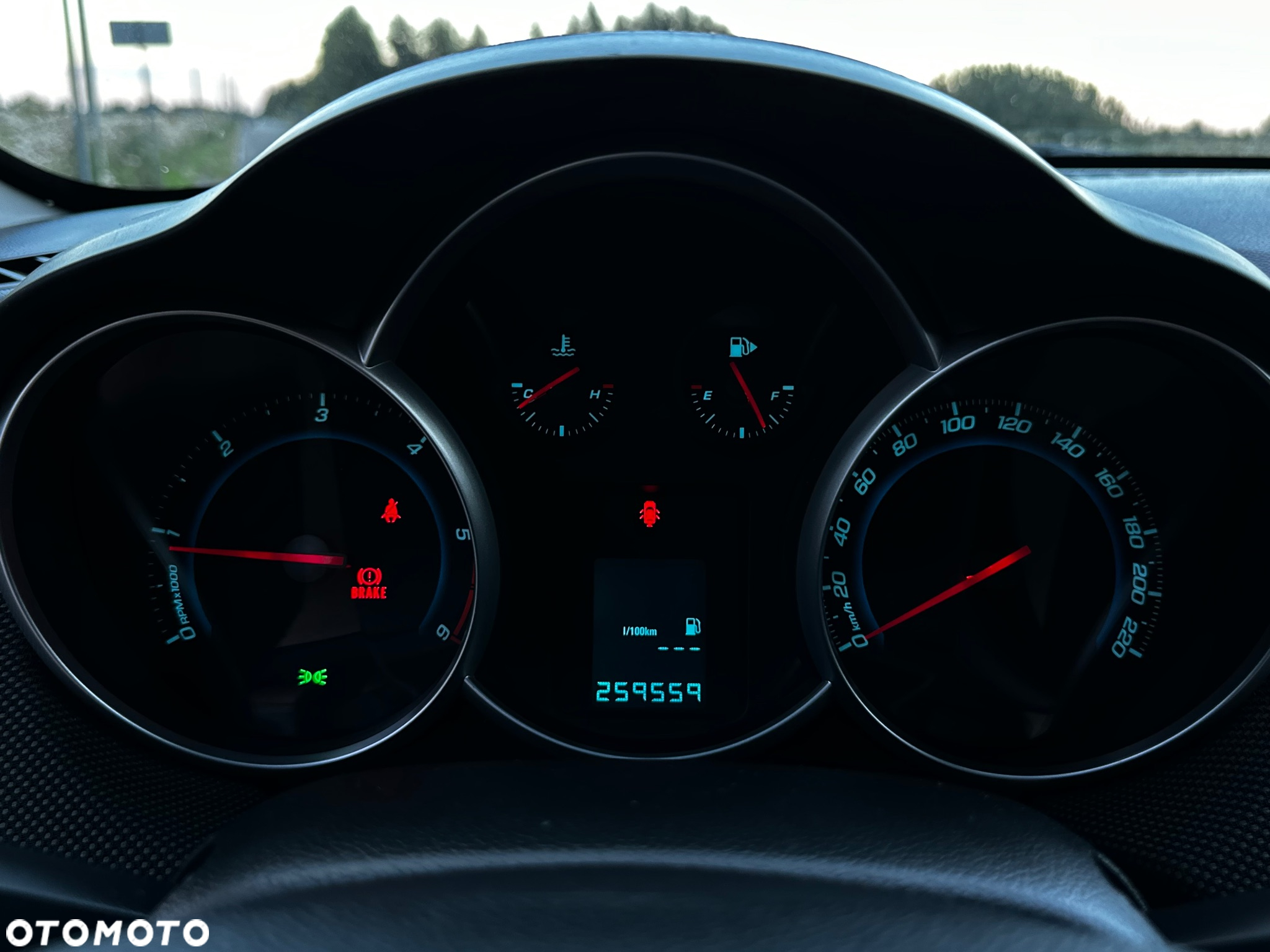 Chevrolet Cruze - 16