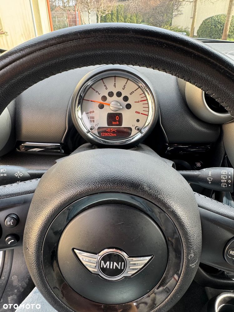 MINI Countryman - 25