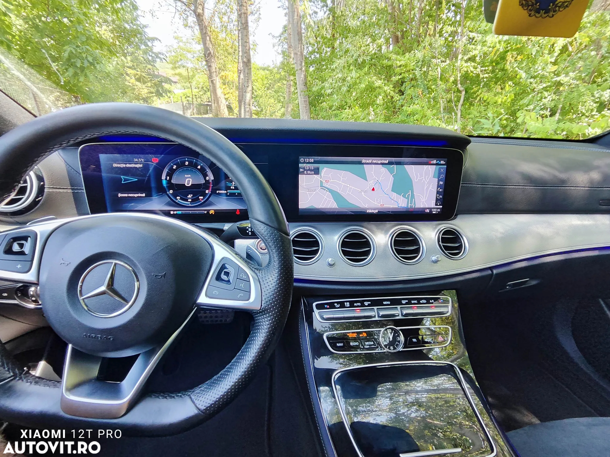 Mercedes-Benz E 220 d T 9G-TRONIC AMG Line - 29