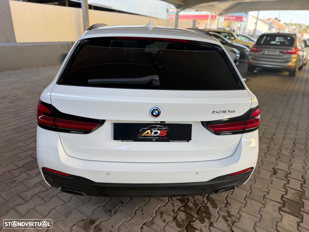 BMW 530 e Pack Desportivo M - 10