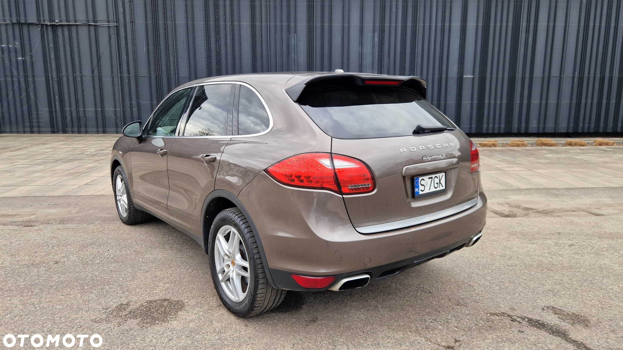 Porsche Cayenne S - 20