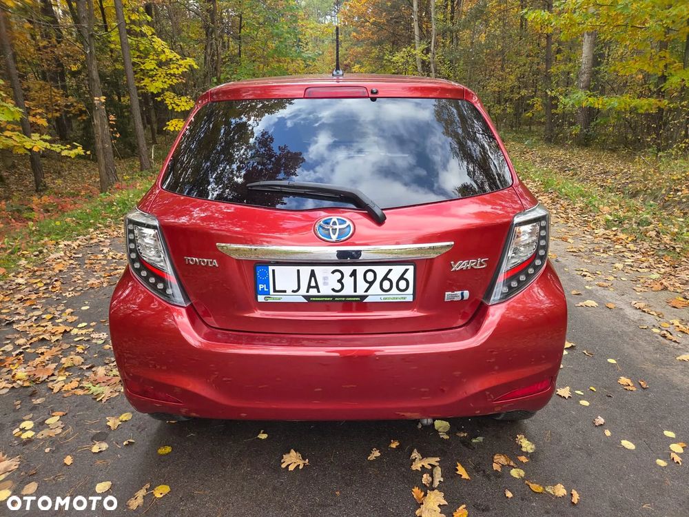 Toyota Yaris Hybrid 1.5 VVT-i Life - 4
