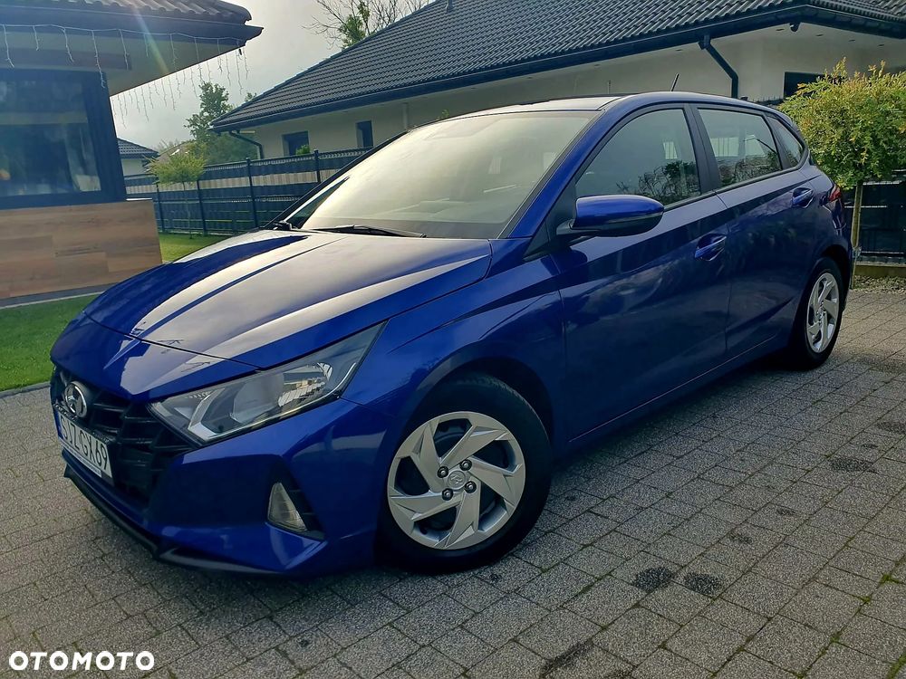 Hyundai i20 1.2 Pure - 11