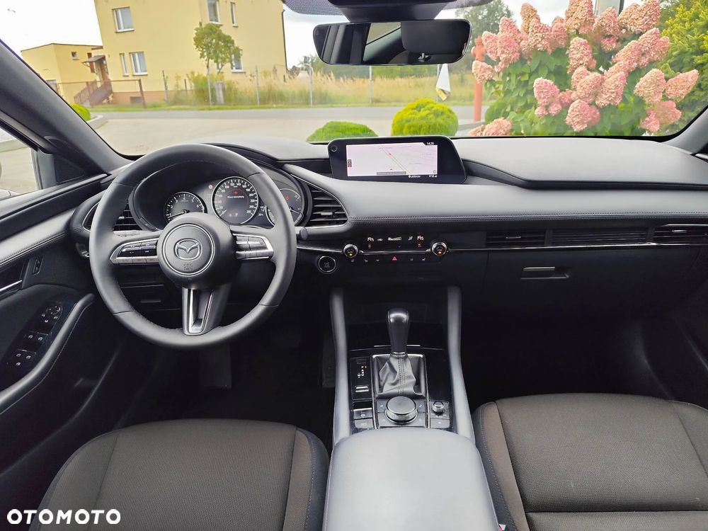 Mazda 3 2.0 mHEV Hikari - 8