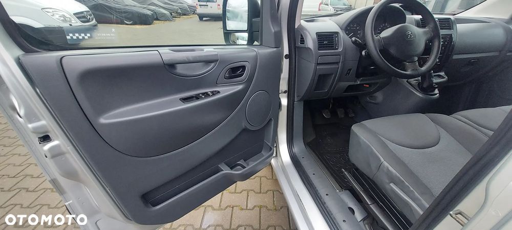 Peugeot Expert - 11