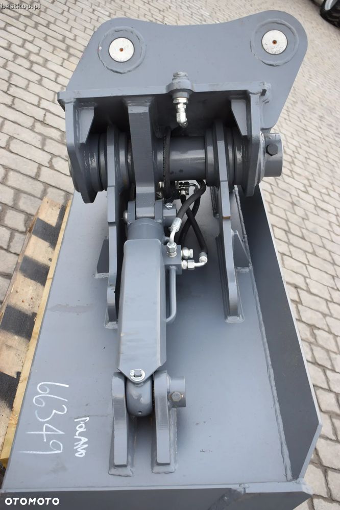 Łyżka skarpowa hydrauliczna Strickland Ø65 0.7m3 180cm - 19