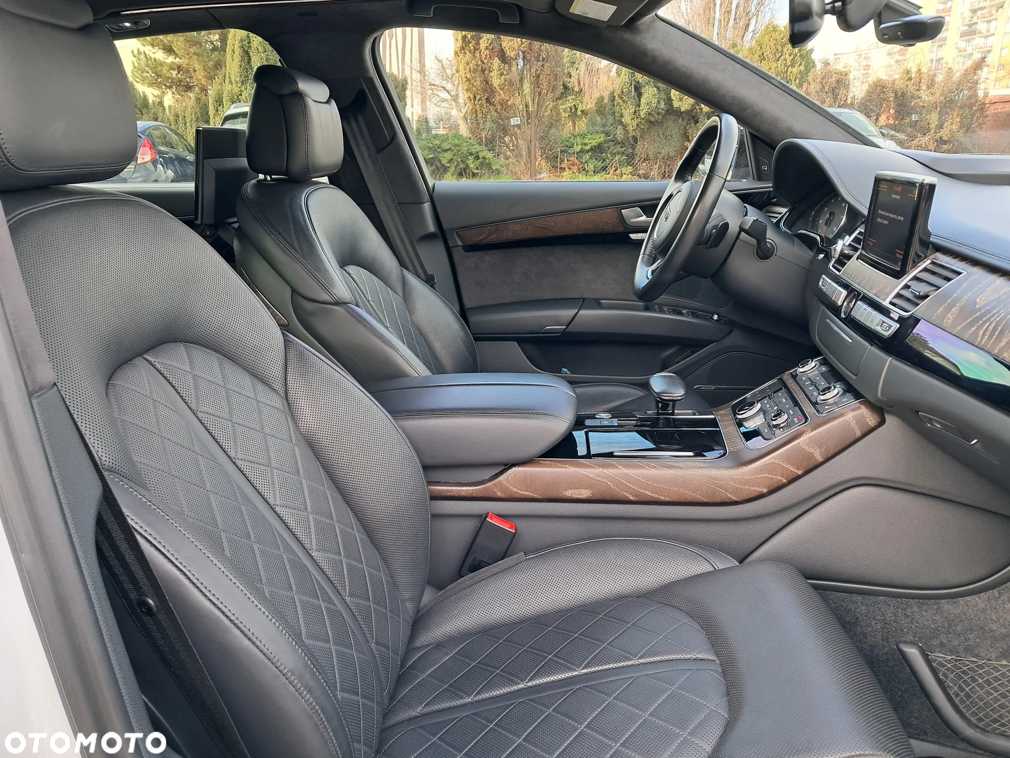 Audi A8 4.0 TFSI L Quattro - 15