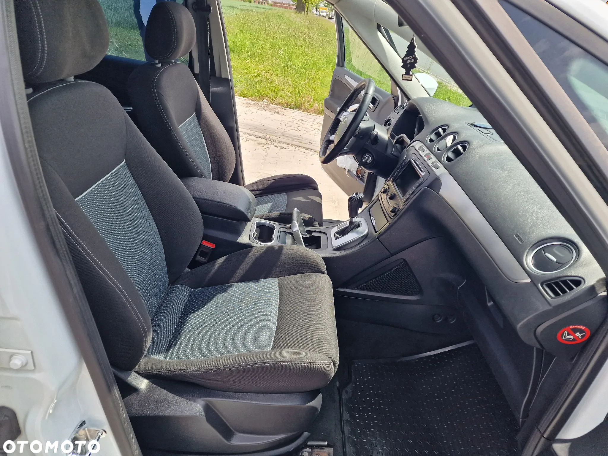 Ford S-Max 2.0 TDCi DPF Titanium X - 26