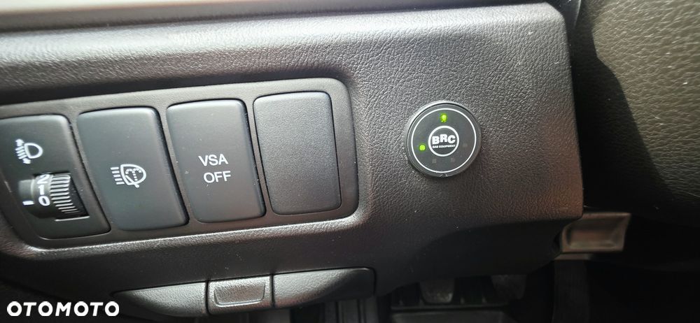 Honda Accord 2.0 Lifestyle - 12