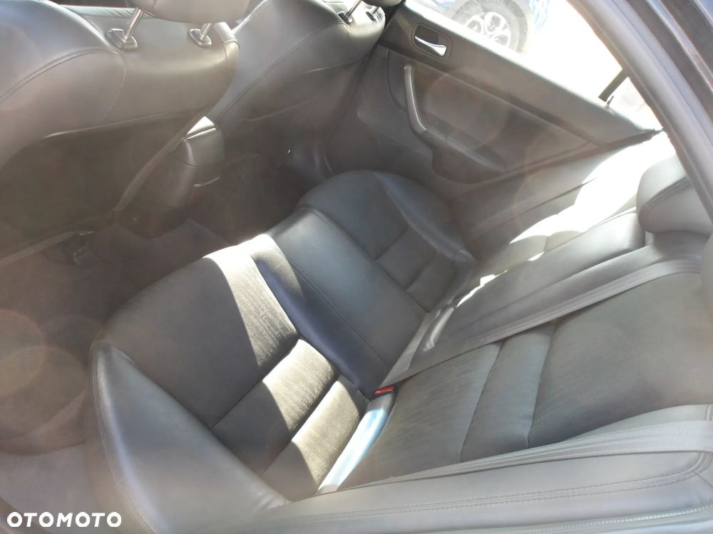 Honda Accord 2.0 i Sport - 21