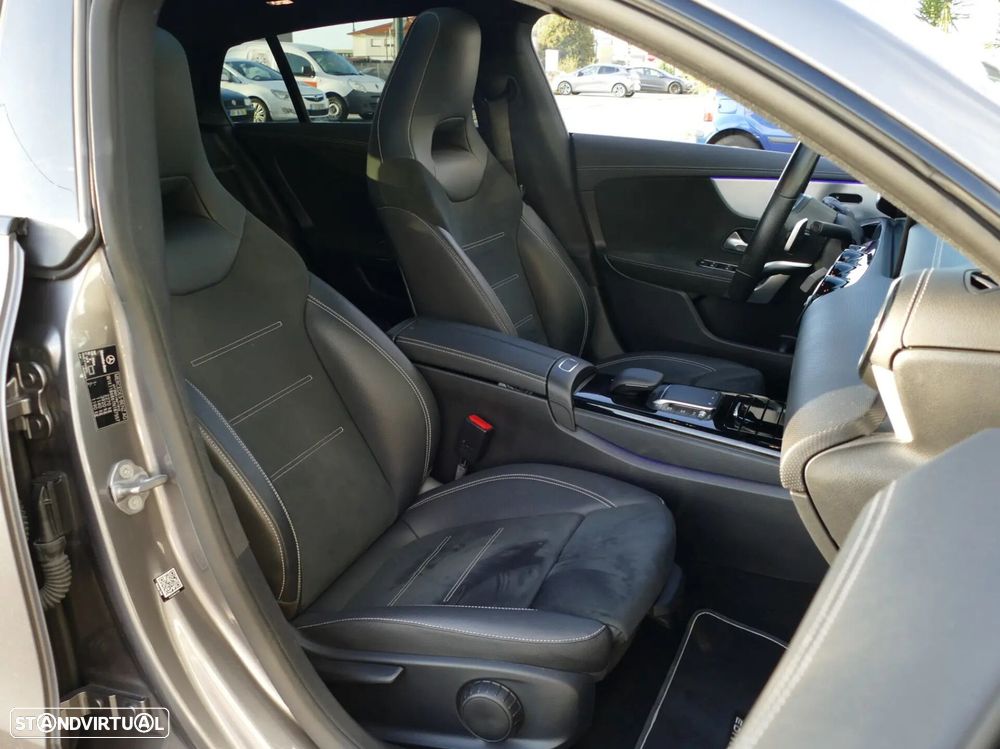 Mercedes-Benz CLA 250 e - 26