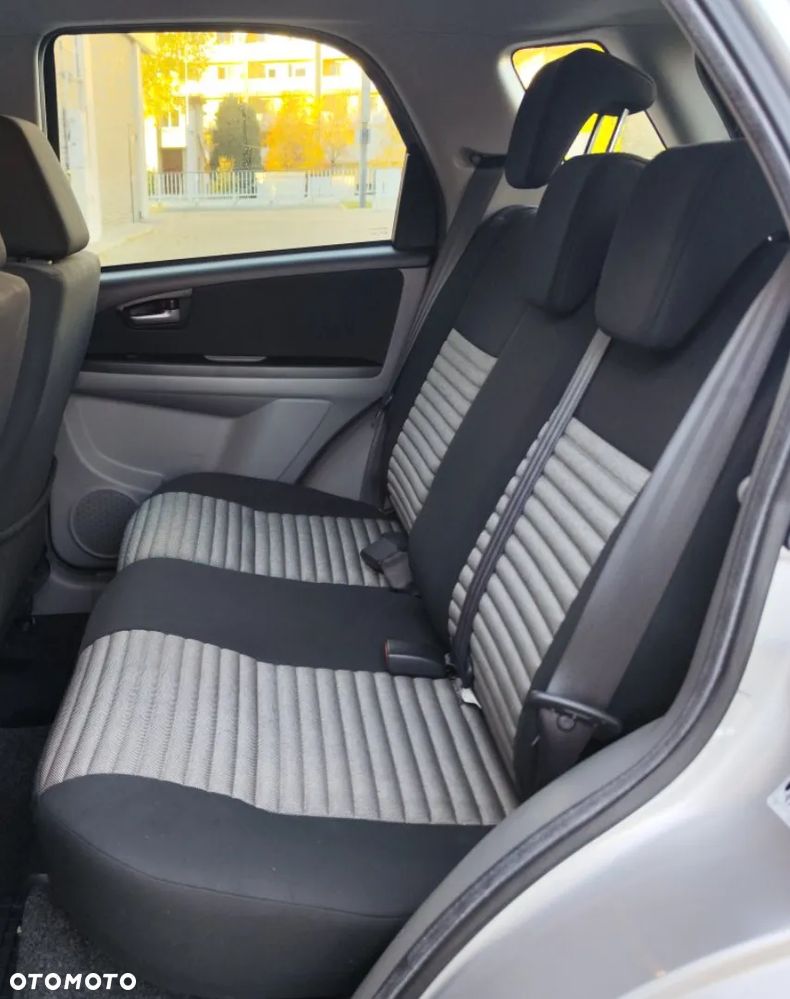 Suzuki SX4 1.6 VVT 4x4 Comfort - 10