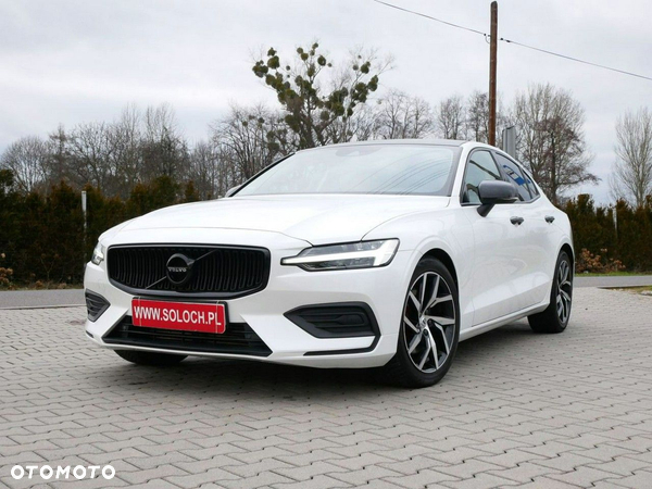 Volvo S60 T5 Momentum Pro