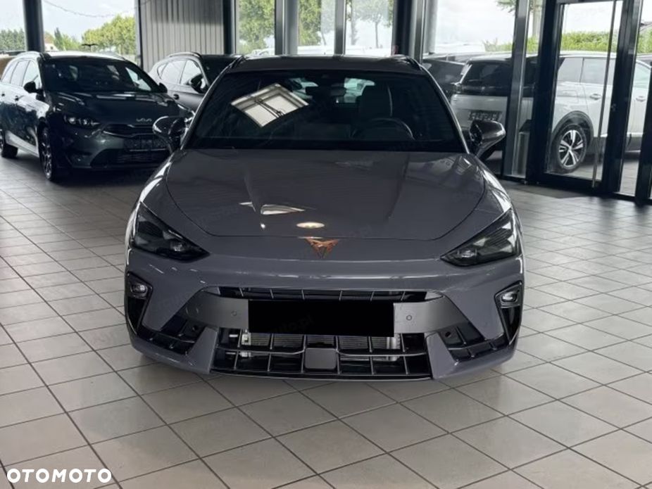 Cupra Leon Sportstourer - 2