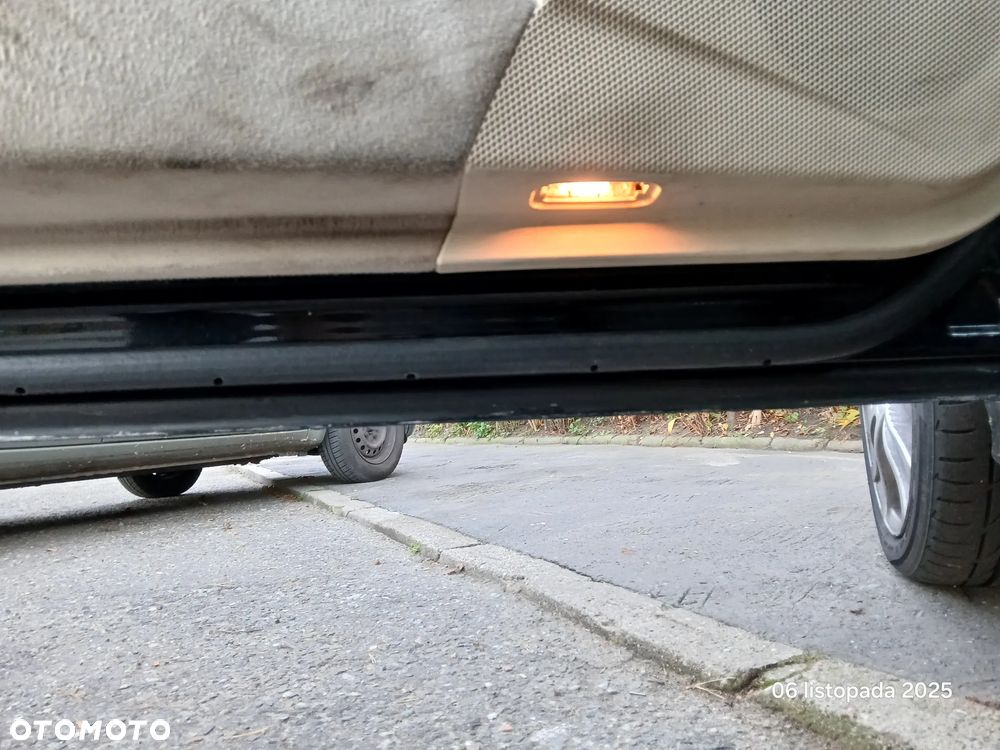 Mercedes-Benz Klasa E 500 Avantgarde - 29