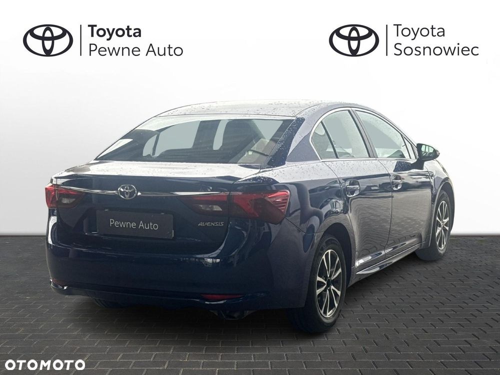 Toyota Avensis - 7