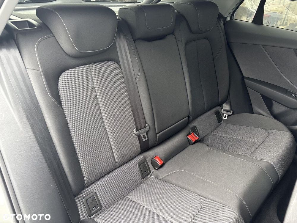 Audi Q2 - 24