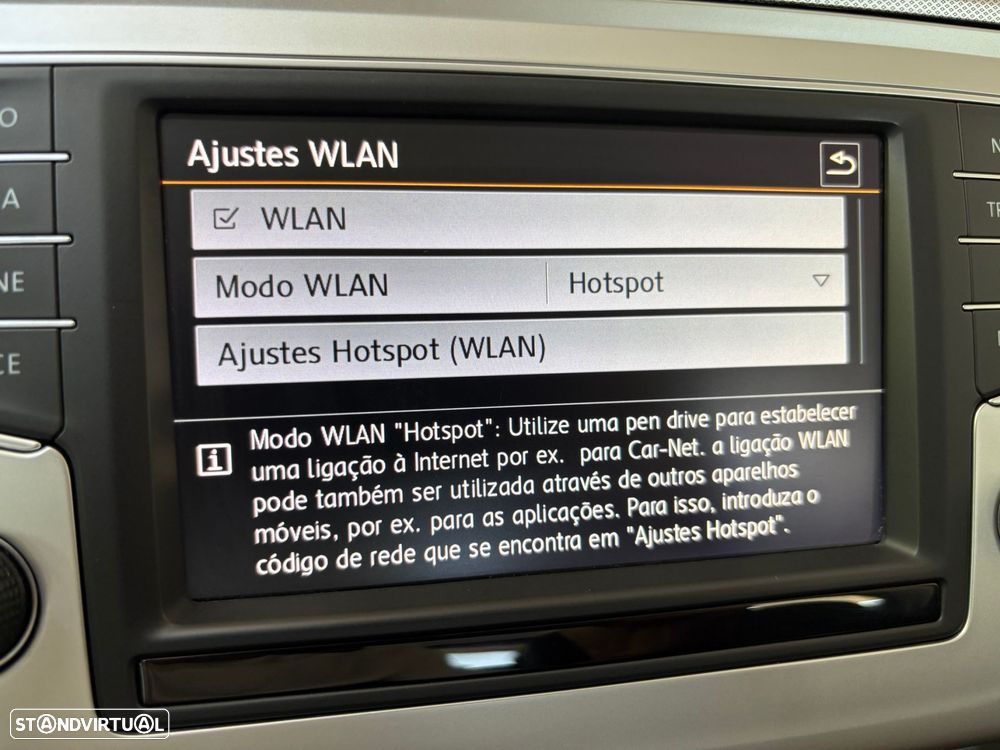 VW Passat Variant 2.0 TDI Confortline - 32