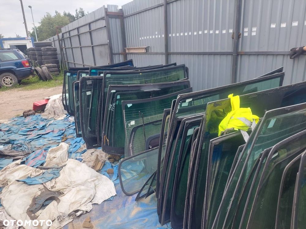 SZYBA CZOŁOWA PRZEDNIA CHRYSLER PACIFICA I 03-08 MAZOWSZE - 3