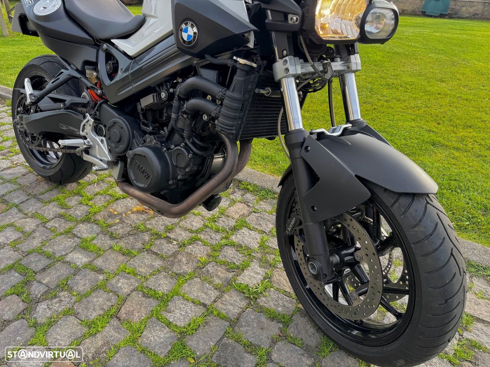 BMW F 800 R - 12