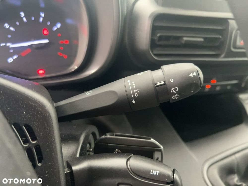 Toyota Proace City - 22