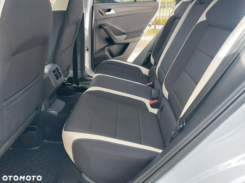 Volkswagen T-Roc 1.5 TSI ACT Premium DSG - 19