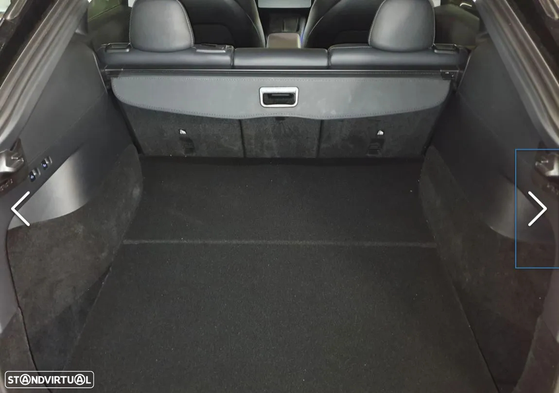 Tesla Model Y Long Range Dual Motor AWD - 6