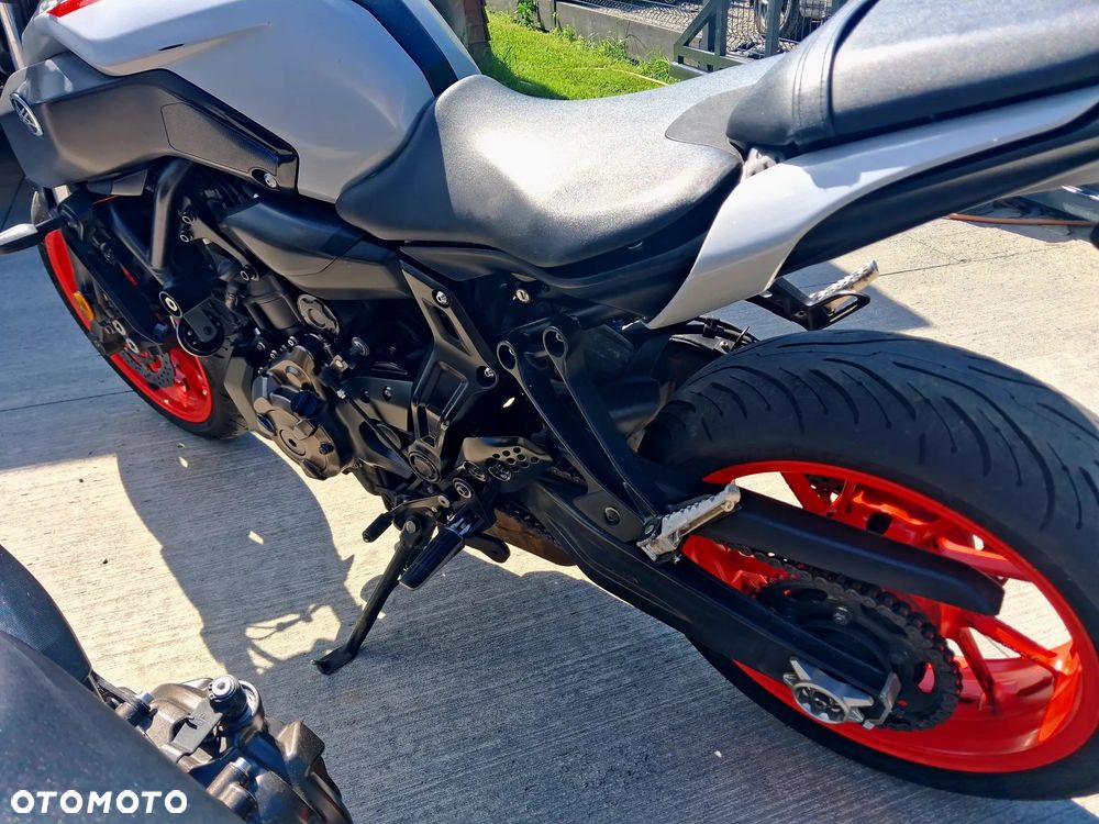 Yamaha MT - 10