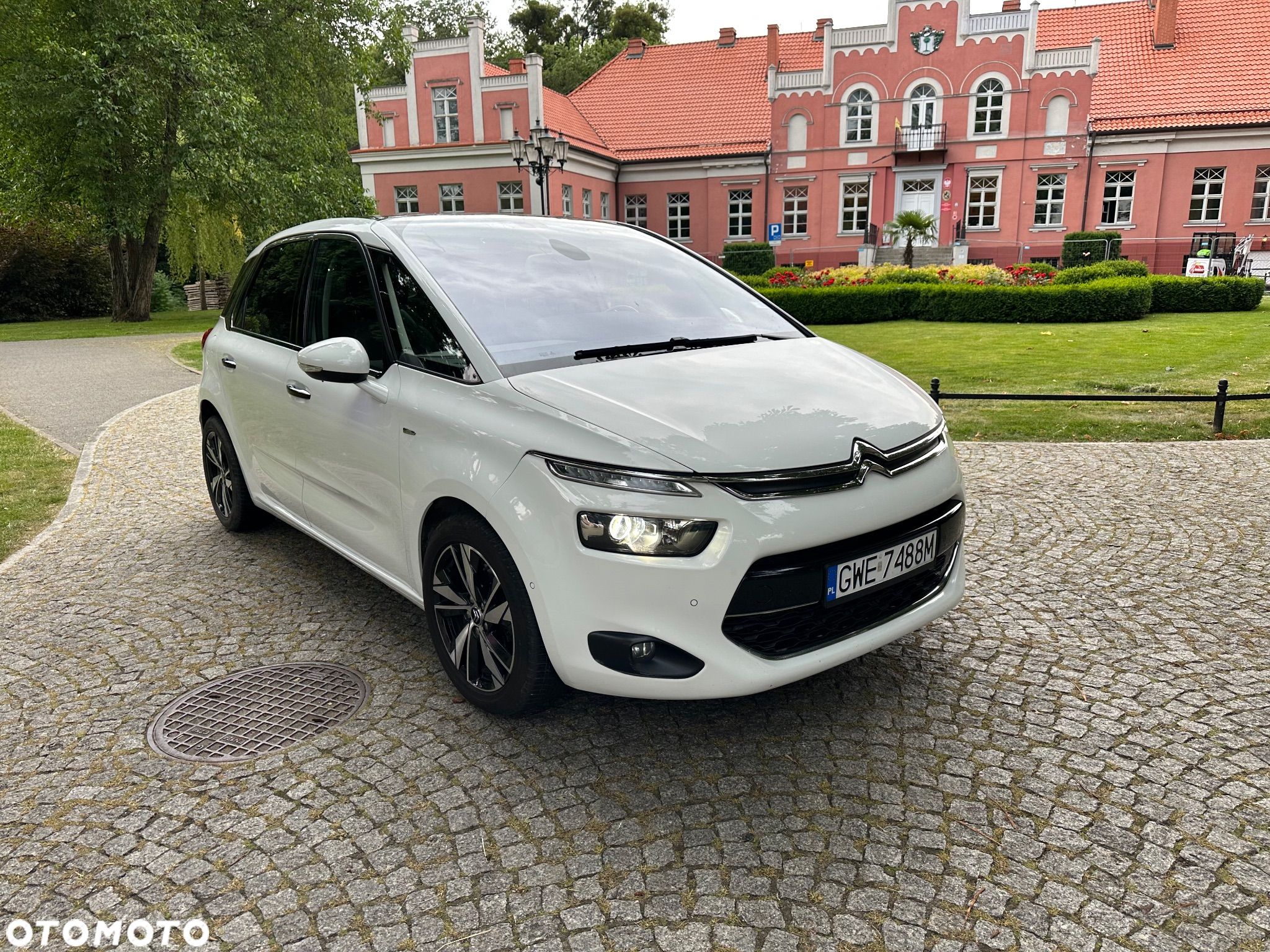 Citroën C4 Picasso 2.0 BlueHDi Exclusive - 1