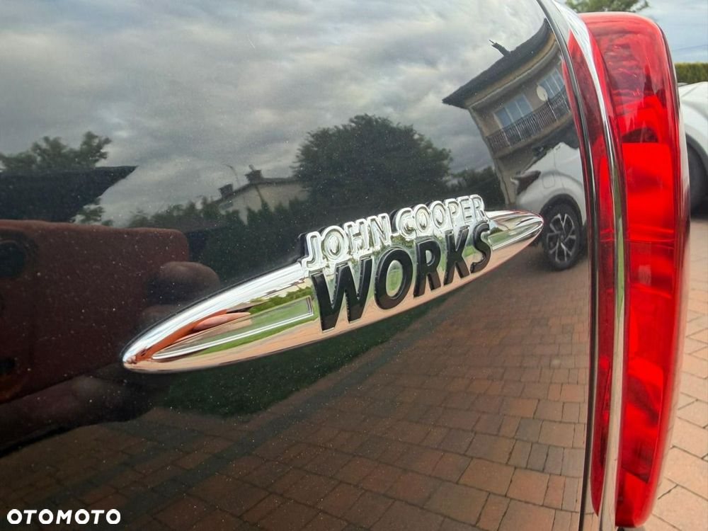 MINI John Cooper Works - 24