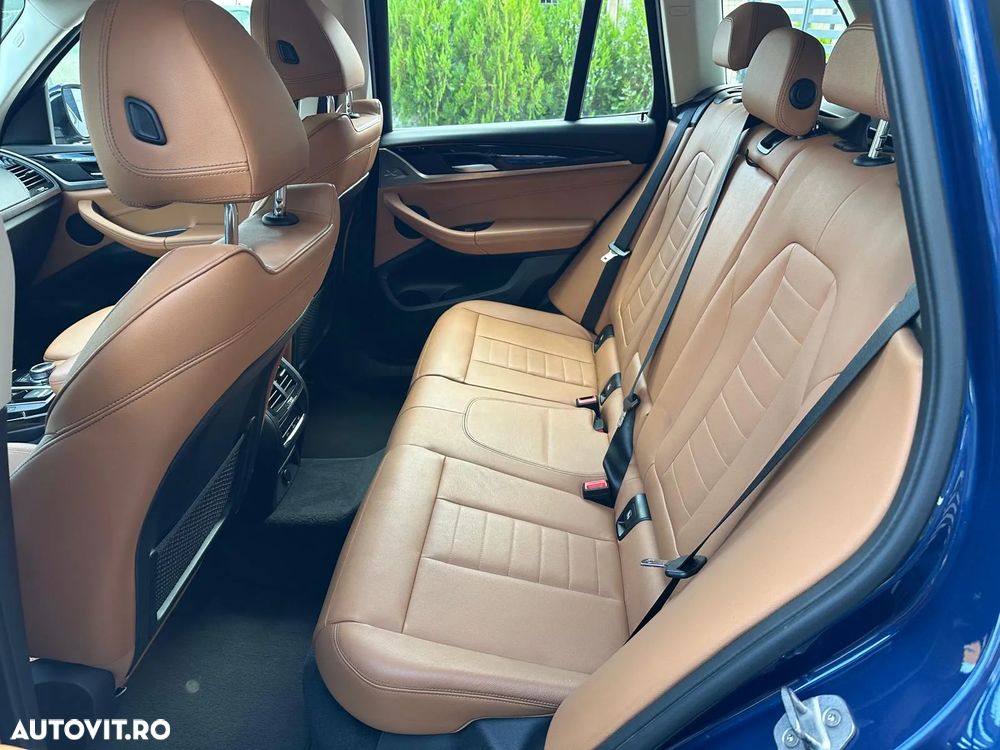 BMW X3 xDrive20d AT xLine - 8