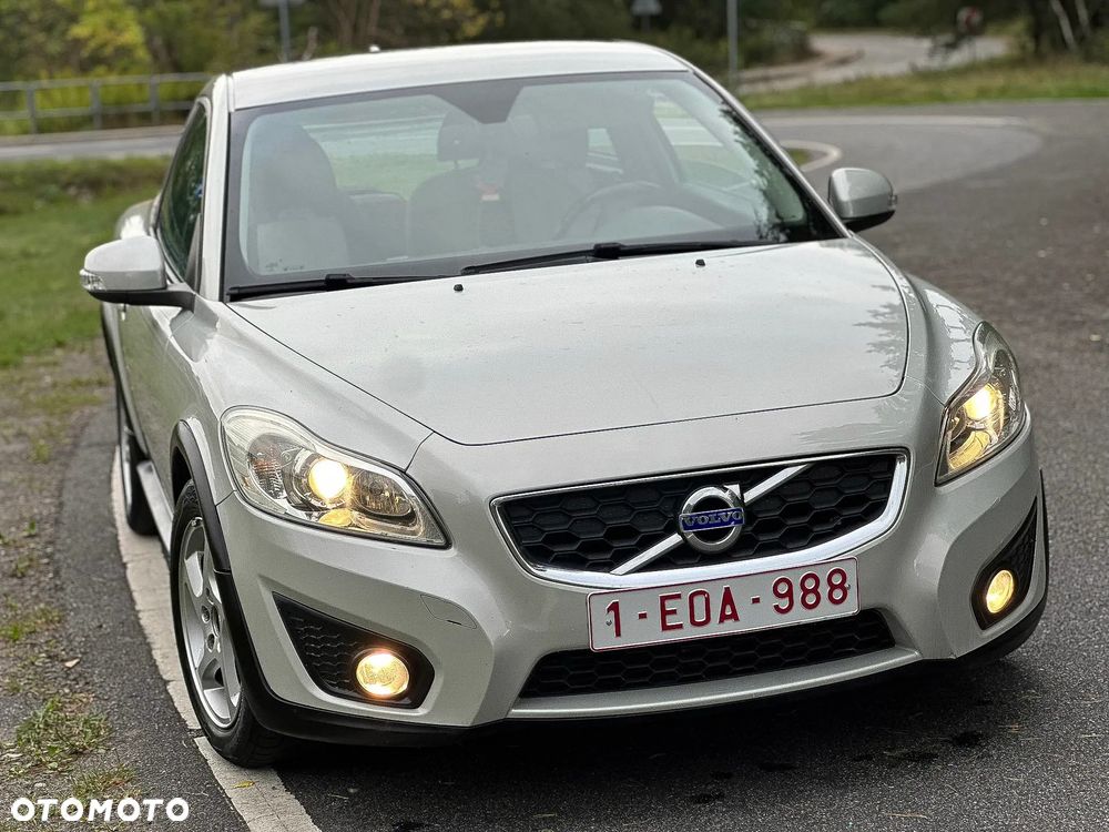 Volvo C30 D2 Momentum - 20