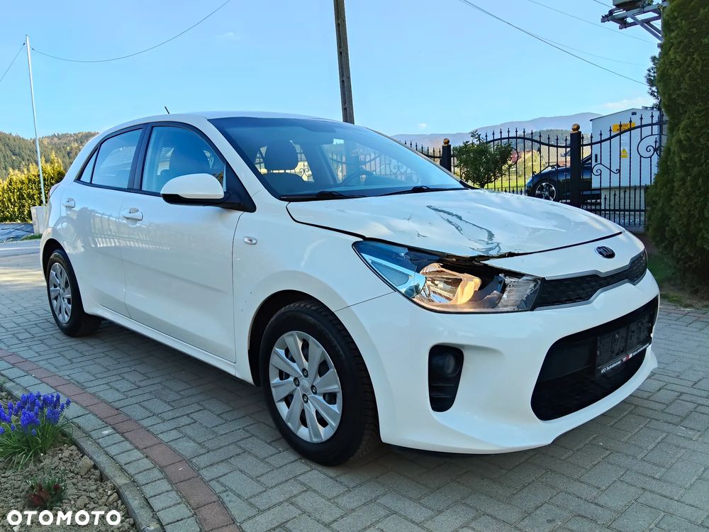 Kia Rio 1.2 Attract - 14