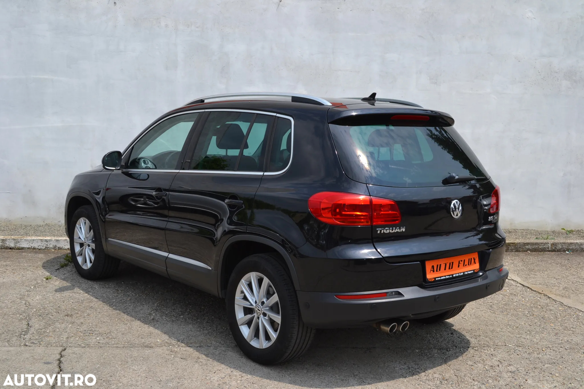 Volkswagen Tiguan 2.0 TDI 4Motion DSG BMT Sport & Style - 6