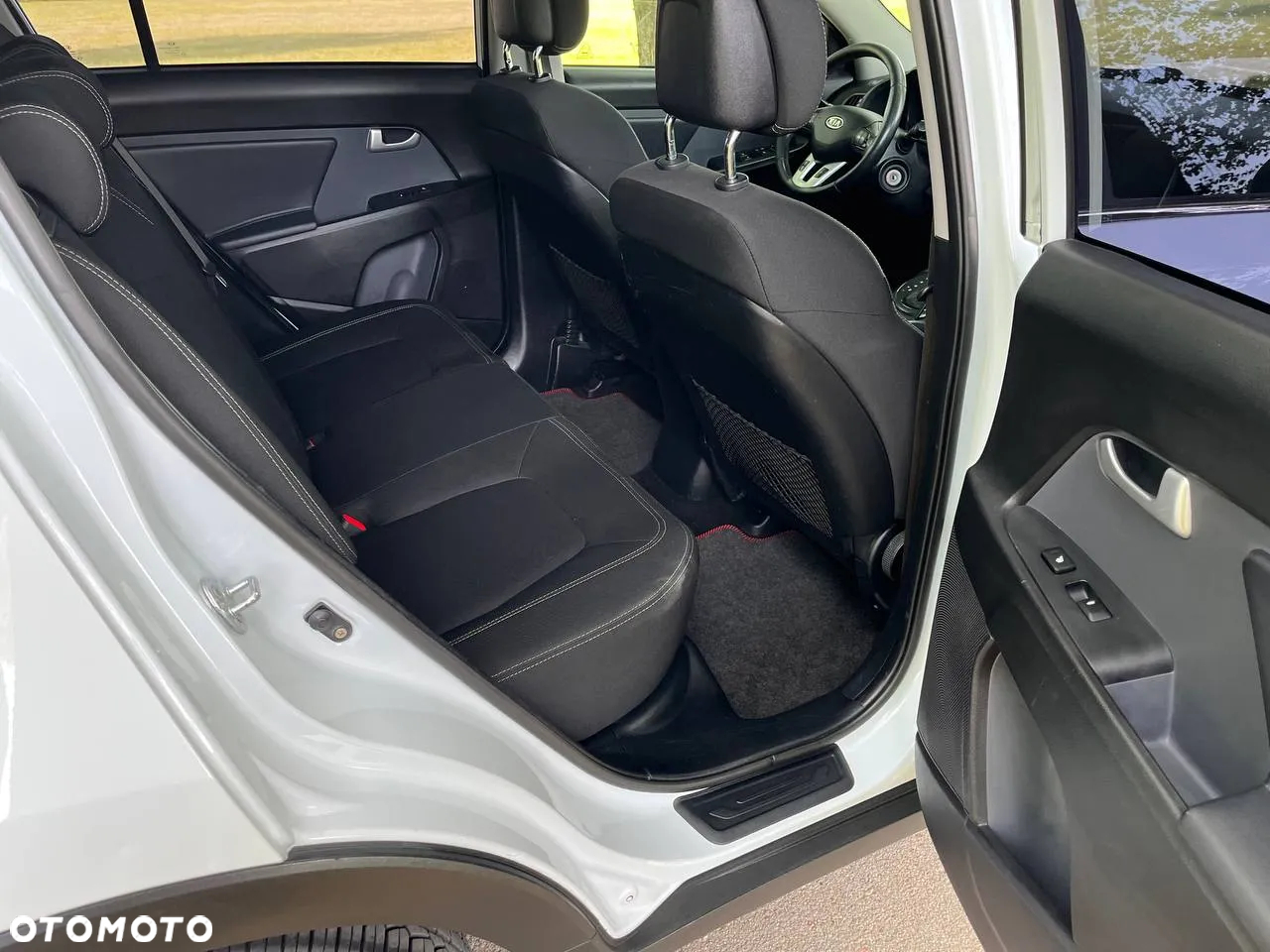 Kia Sportage 2.0 L 2WD - 15