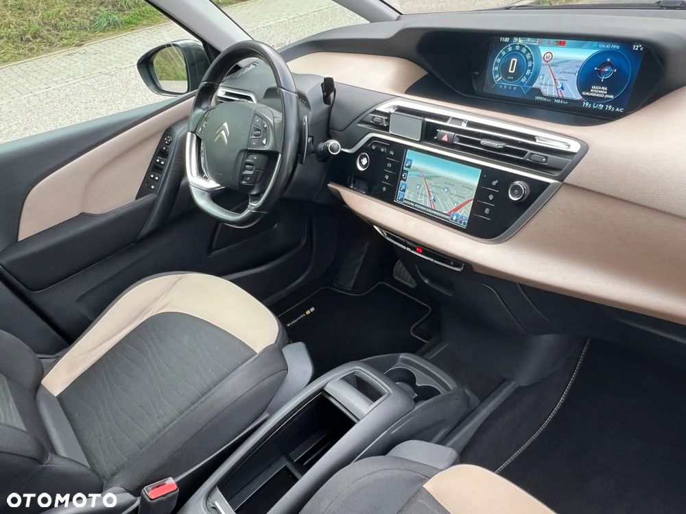 Citroën C4 Grand Picasso - 25
