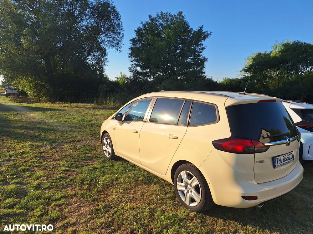 Opel Zafira Tourer 2.0 CDTI Automatik Active - 2