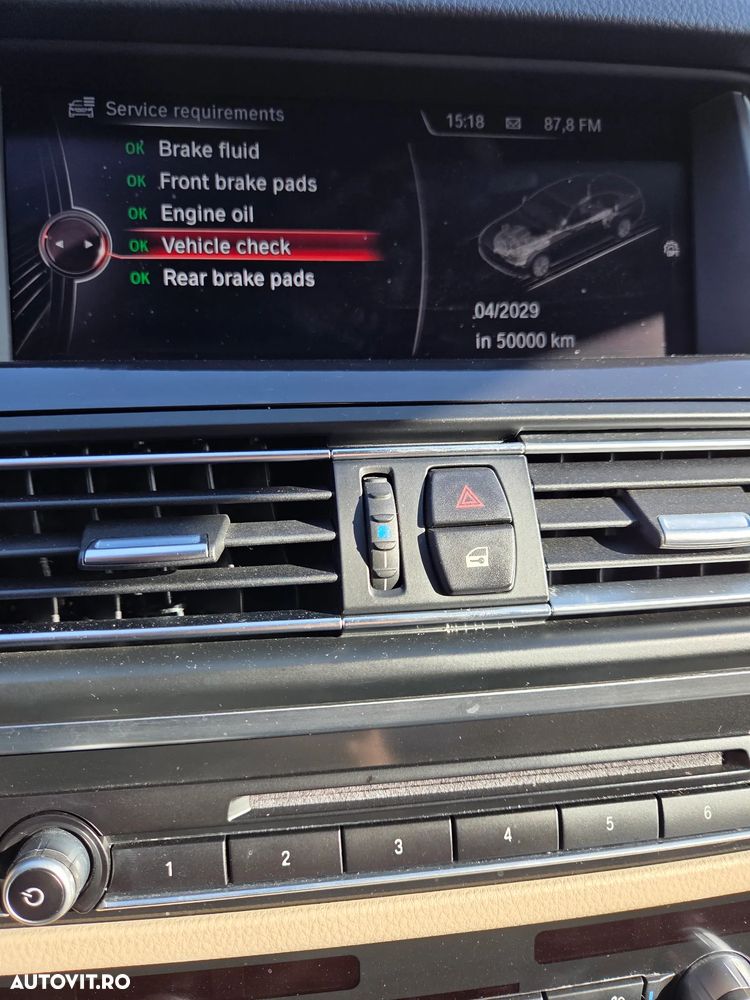 BMW Seria 5 520d Aut. - 17