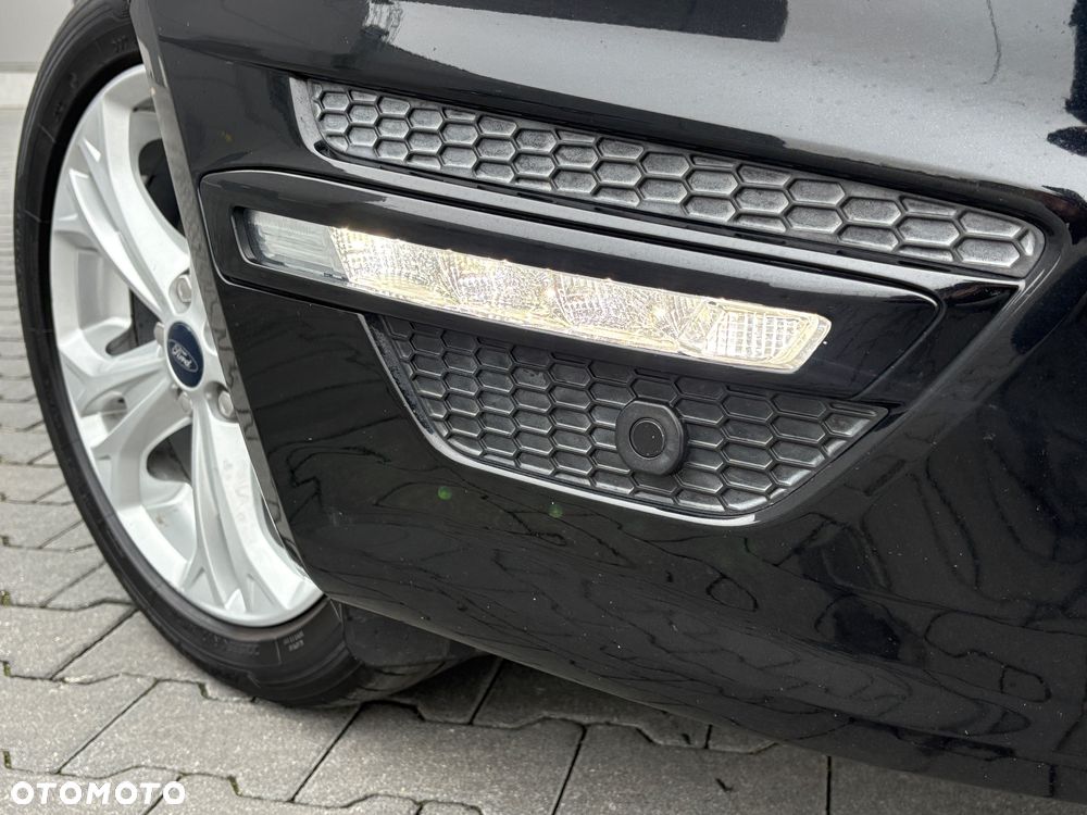 Ford S-Max 2.0 Viva Titanium - 33