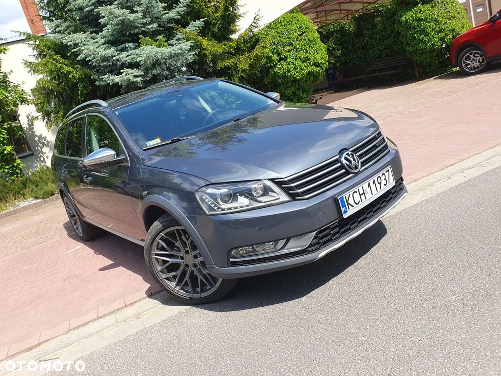 Volkswagen Passat Alltrack 2.0 TDI 4Motion DSG BlueMotion Tec - 22