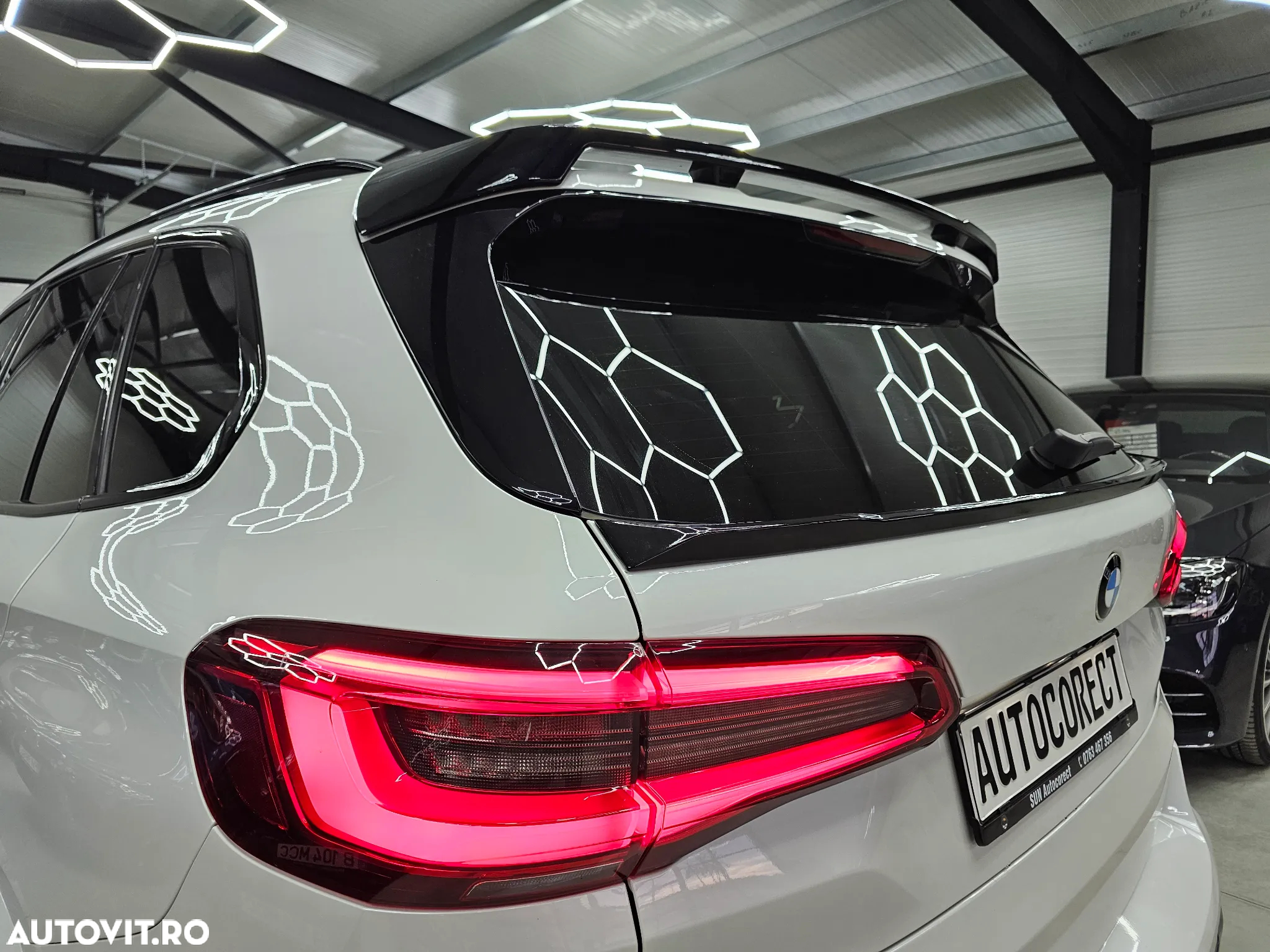 BMW X5 M M50i - 34