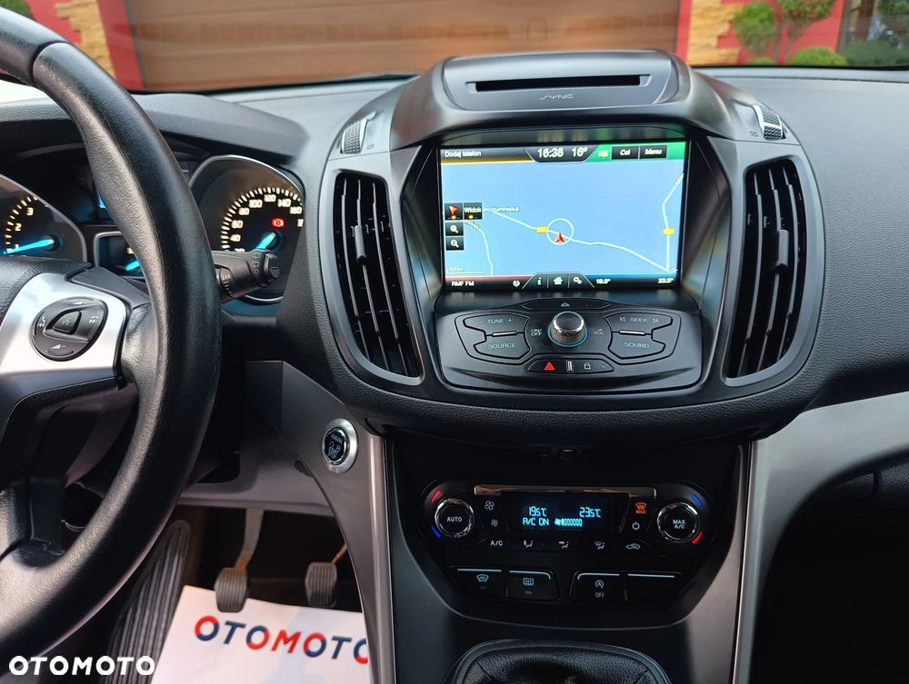 Ford Kuga 1.5 EcoBoost 2x4 Black & Silver - 28