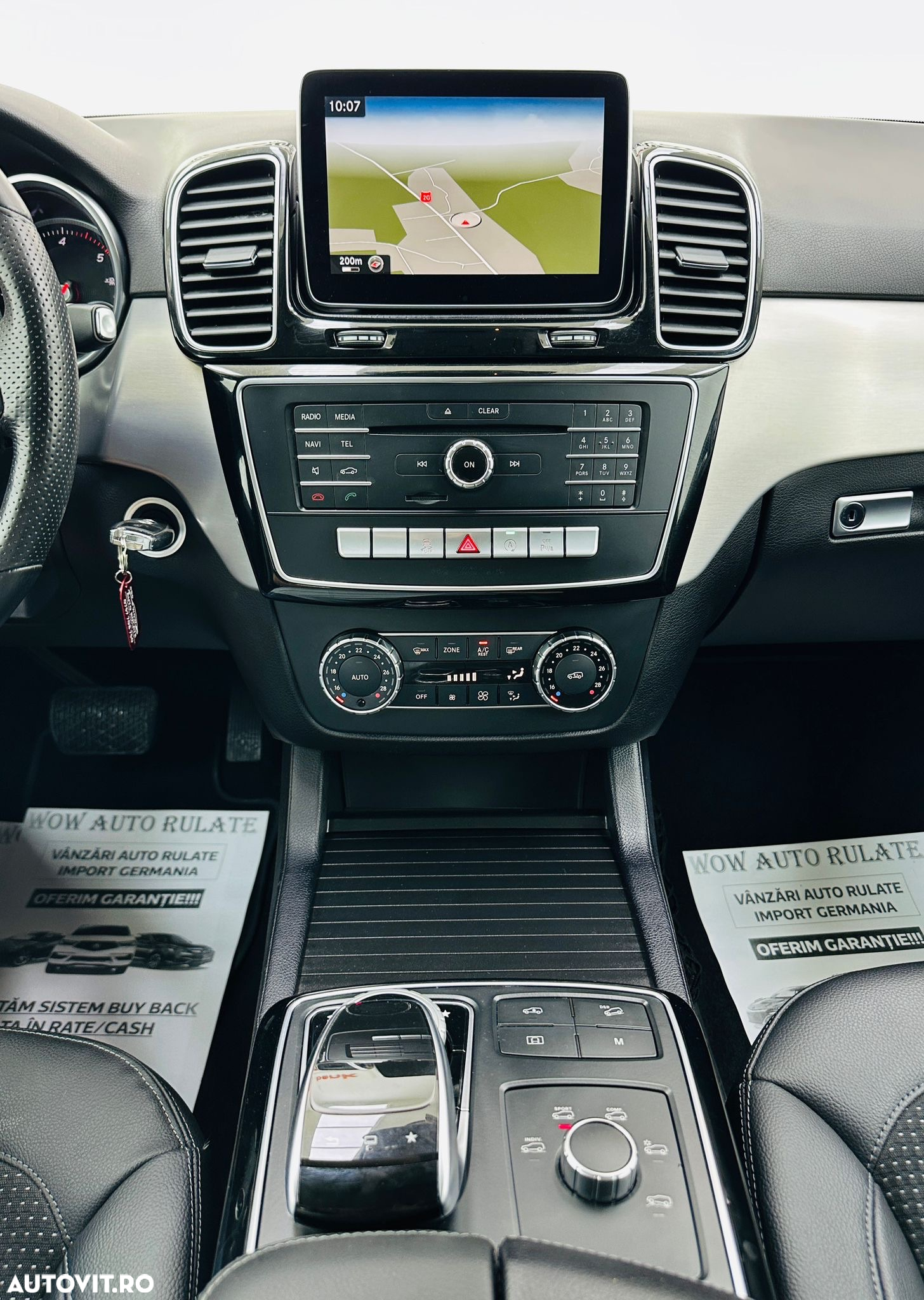Mercedes-Benz GLE - 28