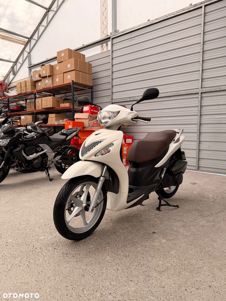 Suzuki Inny - 3