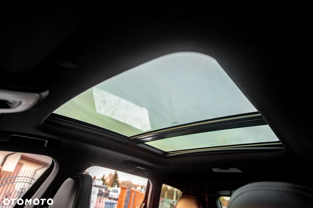 Volvo XC 60 D5 AWD R-Design Momentum - 31